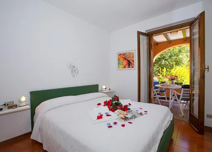 アパート Poggio Fiorito Loggetta メナッジョ