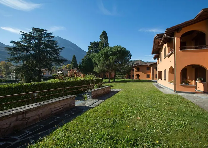 アパート Poggio Fiorito Loggetta *